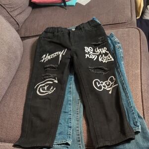 Black Graffiti Print Jeans Bundle